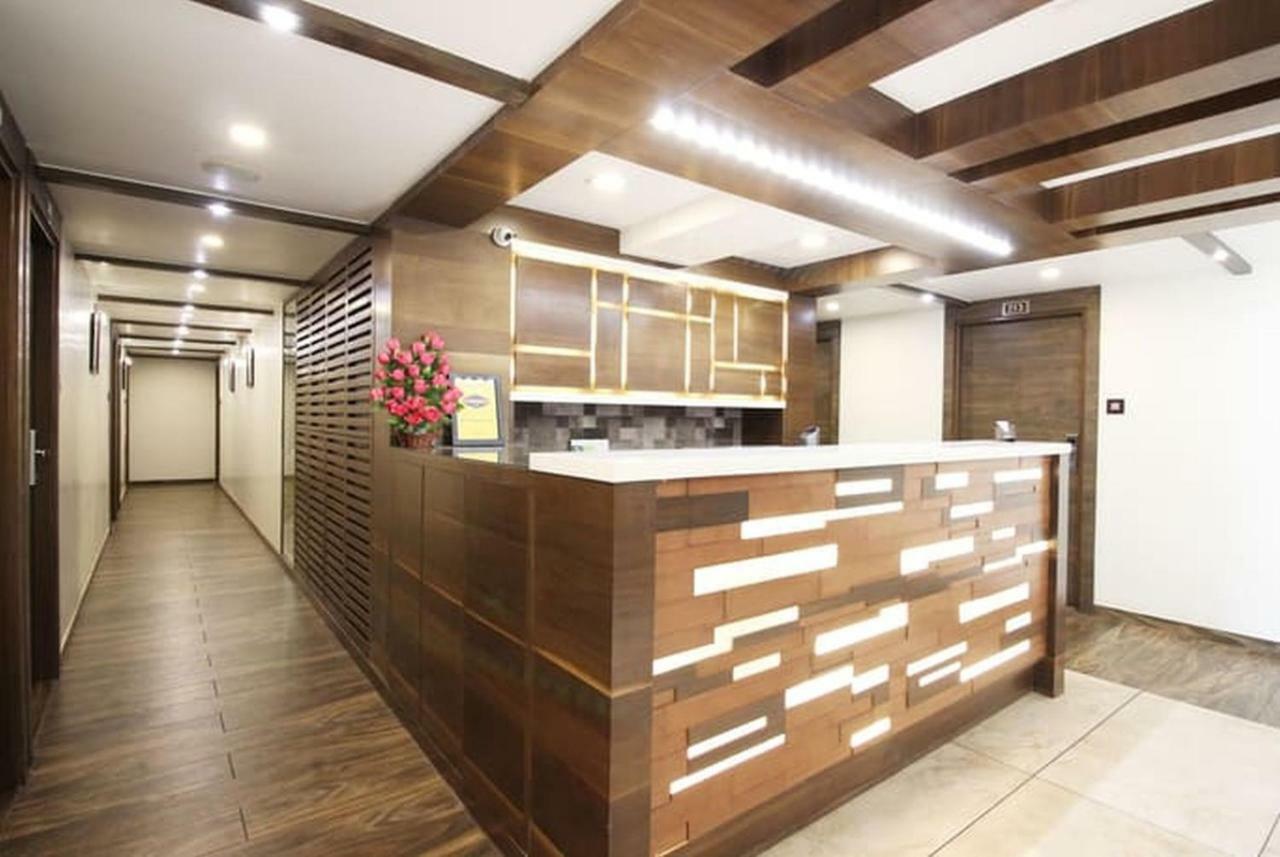 Hotel Aaram Orchard อาเมดาบัด ภายนอก รูปภาพ